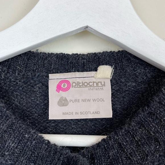 Vintage Pitlochry Wool Button Up Cardigan - Picture 2 of 6